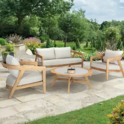 New Kubu Lounge Chair Chairs