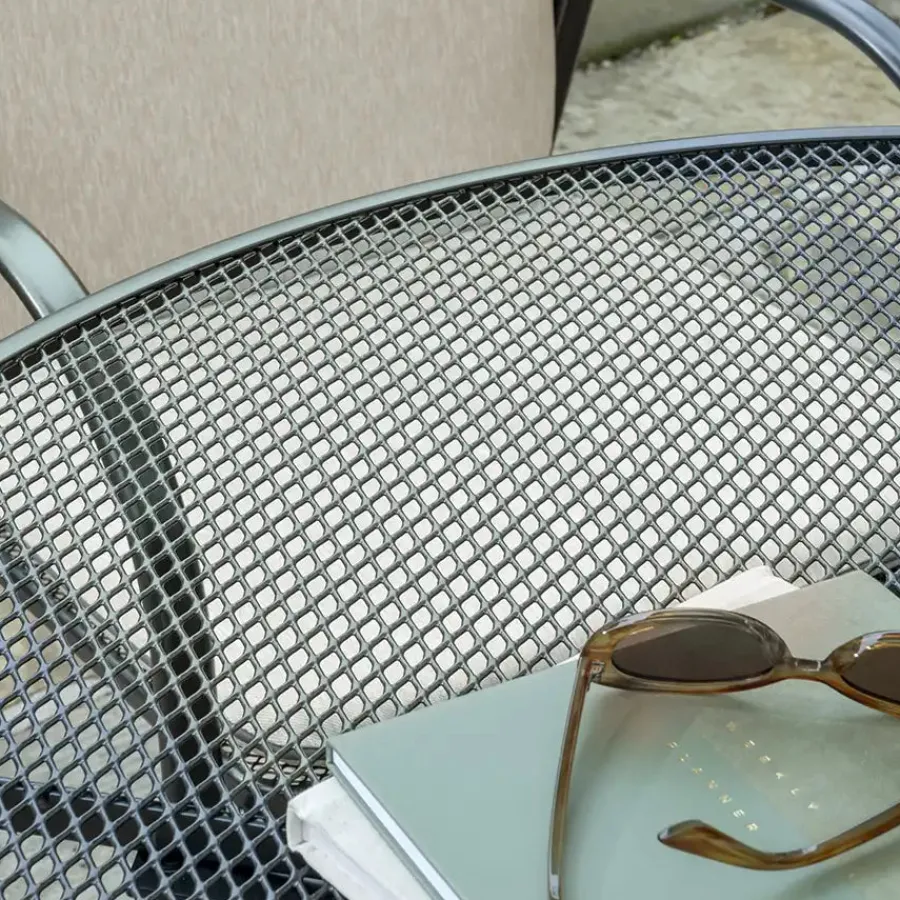 Online Round Mesh Table 135cm Metal | Dining Tables